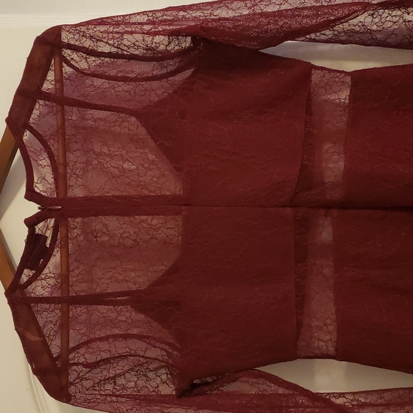 *Last Chance* Topshop Cropped Lace Dress - Picture 4 of 6